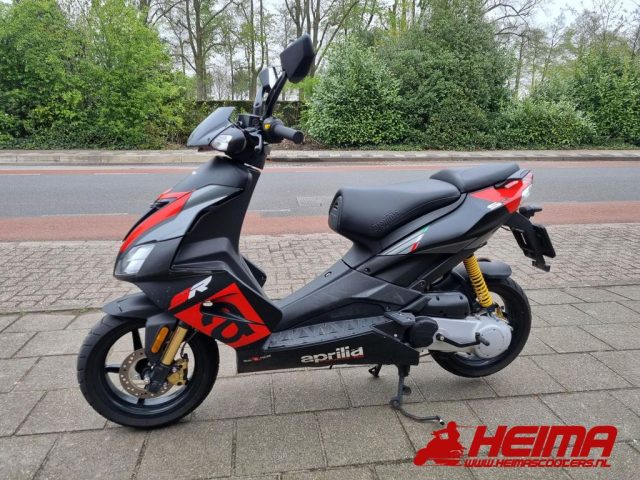 Aprilia SR 50 R Replica SBK — Heima Scooters Den Ham
