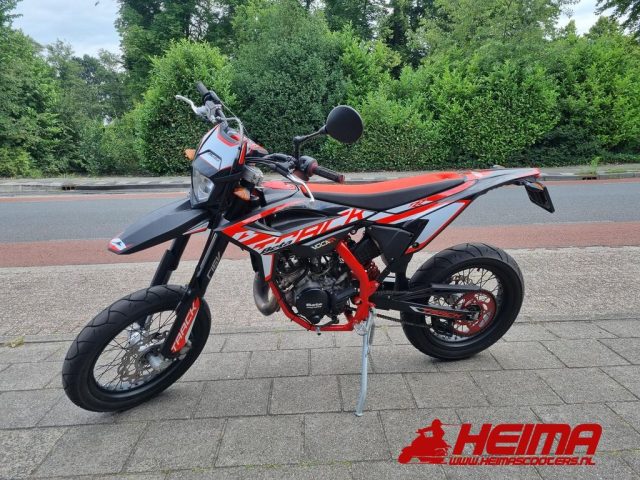 Beta RR 50 Motard Track — Heima Scooters Den Ham