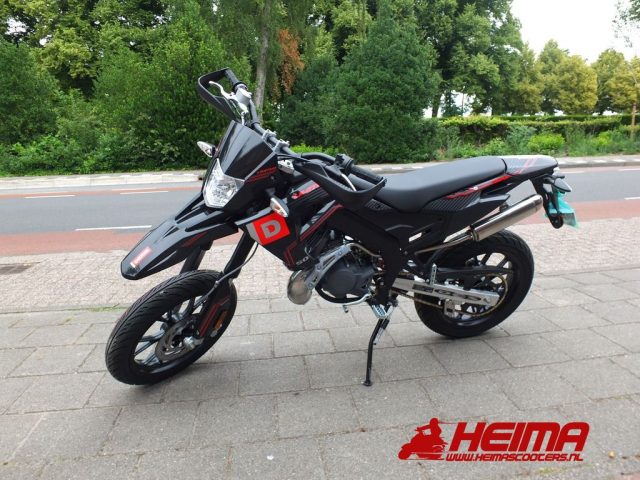 Derbi Senda SM X-treme Limited Edition — Heima Scooters Den Ham