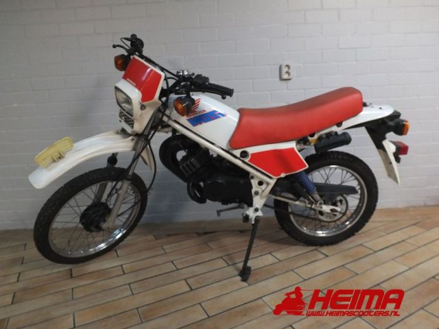 Honda MT5 — foto 3
