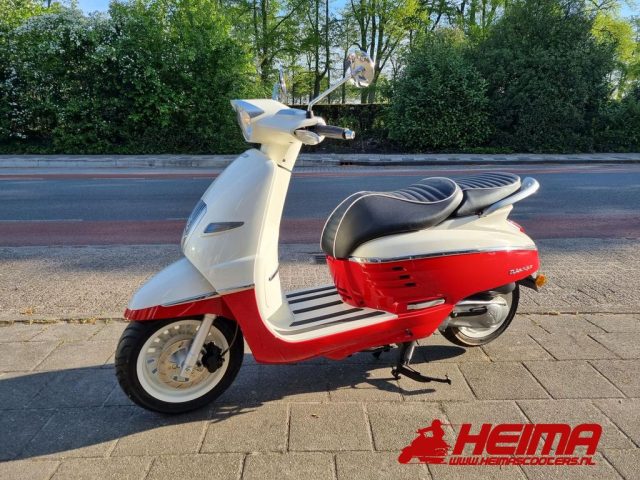 Peugeot Django 50 — Heima Scooters Den Ham