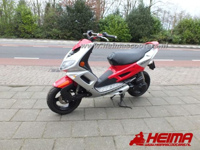 Peugeot Speedfight 2 — Heima Scooters Den Ham