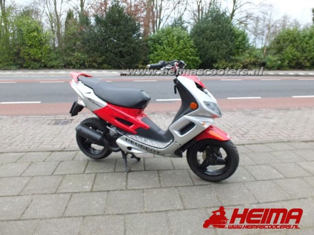 Peugeot Speedfight 2 — foto 2