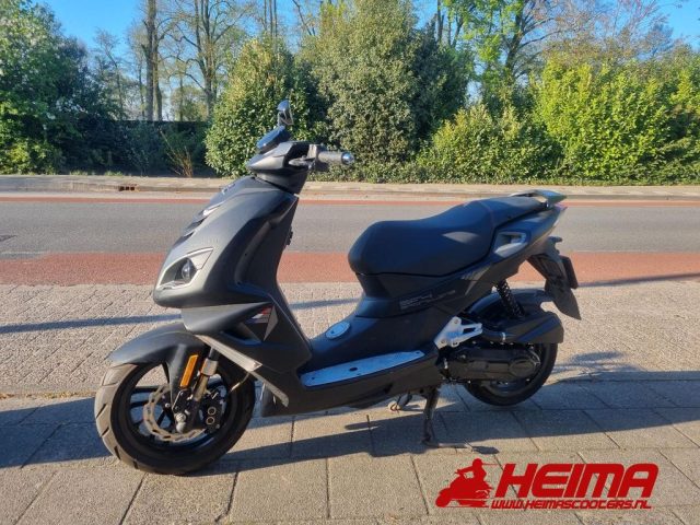 Peugeot Speedfight 4 Darkside — Heima Scooters Den Ham