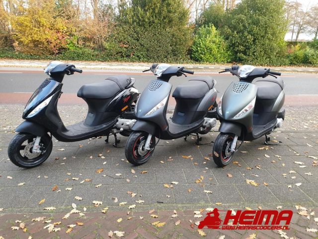 Piaggio ZIP 50 4T — Heima Scooters Den Ham