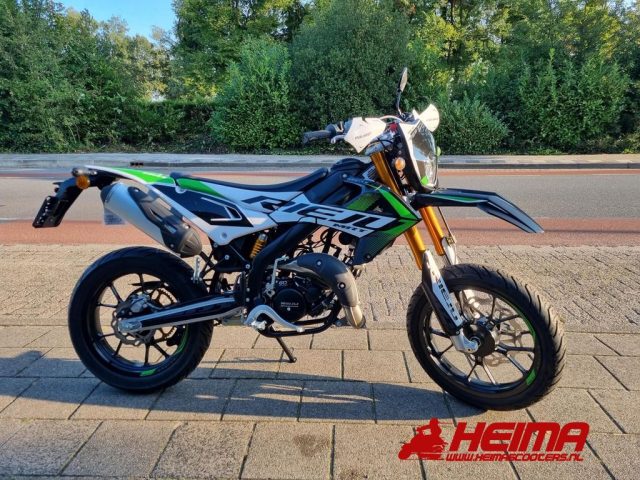 Rieju MRT 50 PRO SM — foto 2
