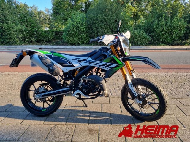 Rieju MRT 50 PRO SM — foto 2