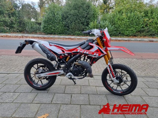 Rieju MRT 50 PRO SM — foto 2