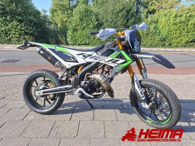Rieju MRT 50 PRO SM — foto 2