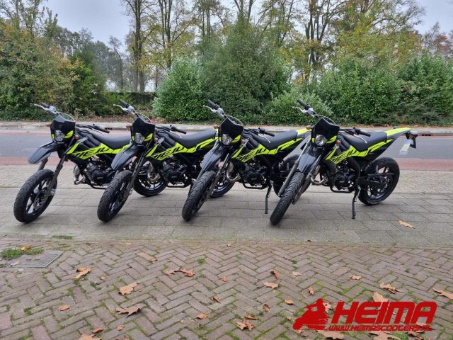 Rieju MRT 50 SM — Heima Scooters Den Ham