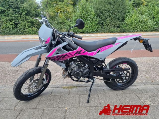 Rieju MRT 50 SM — Heima Scooters Den Ham