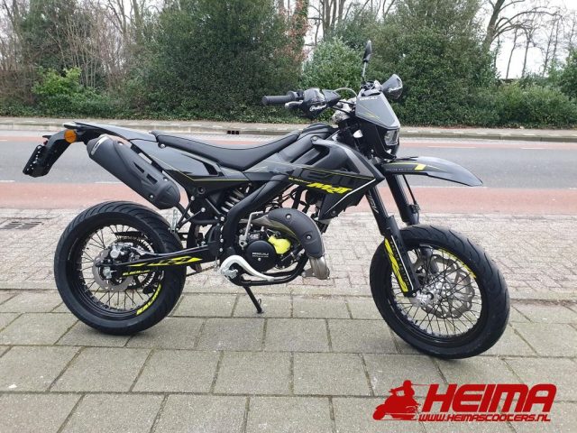 Rieju MRT 50 SM Trophy — foto 2