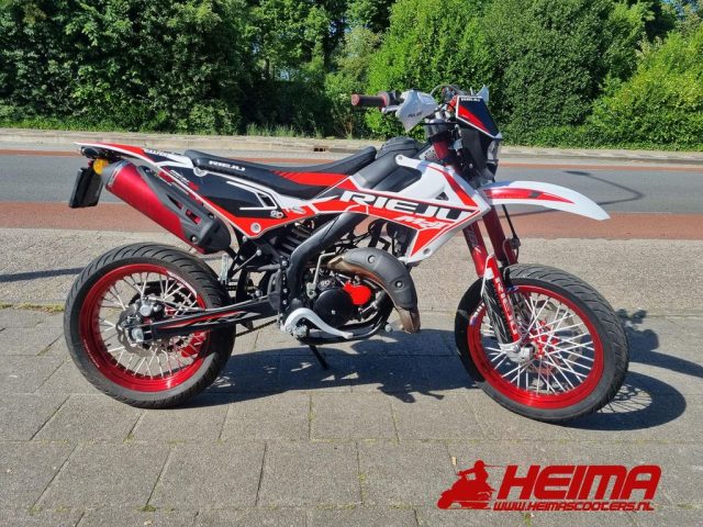 Rieju MRT 50 SM Trophy — foto 2