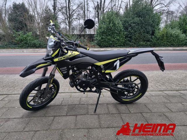 Sherco 50 Sm-r Silver — Heima Scooters Den Ham