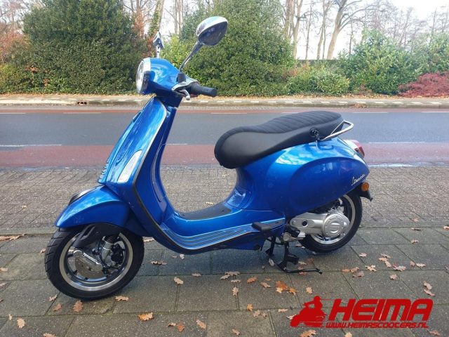 Vespa Primavera 50 4T — Heima Scooters Den Ham