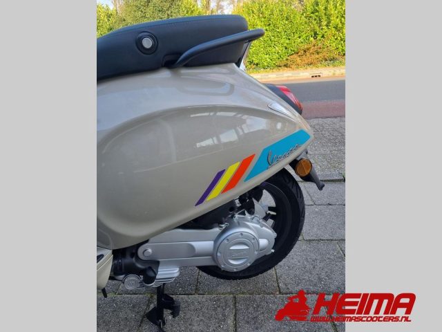 Vespa Primavera Sport 50 — foto 3