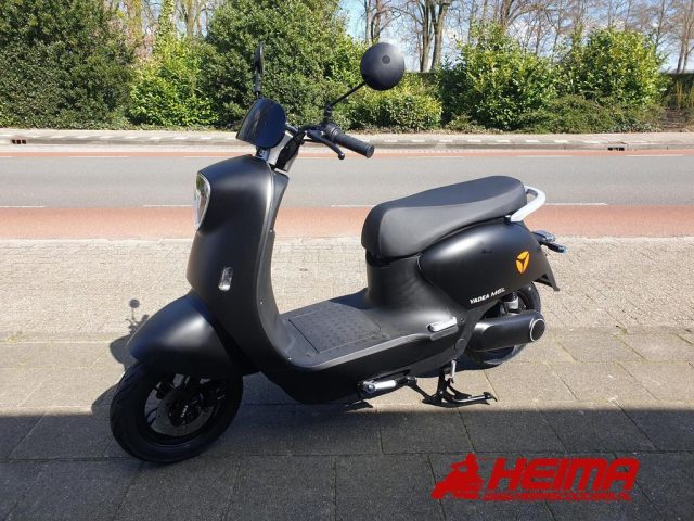 Yadea M6L — Heima Scooters Den Ham