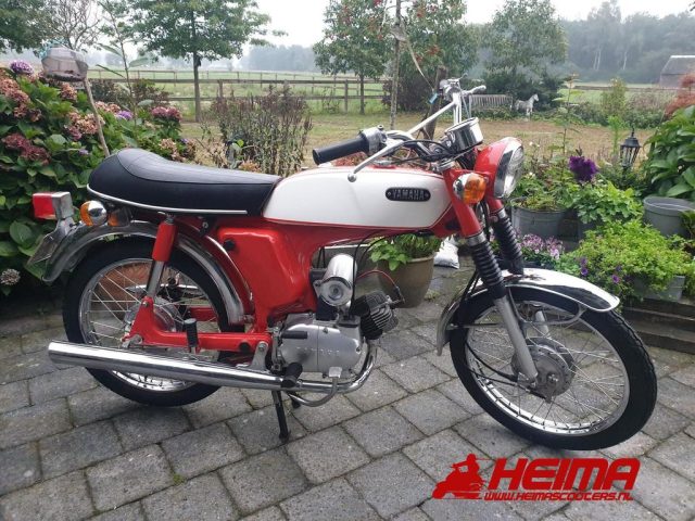 Yamaha FS 1 — foto 2